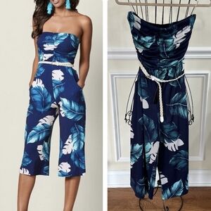 Venus Hawaiian tropical 🍹 palm leaf belted jumpsuit size small NWOT